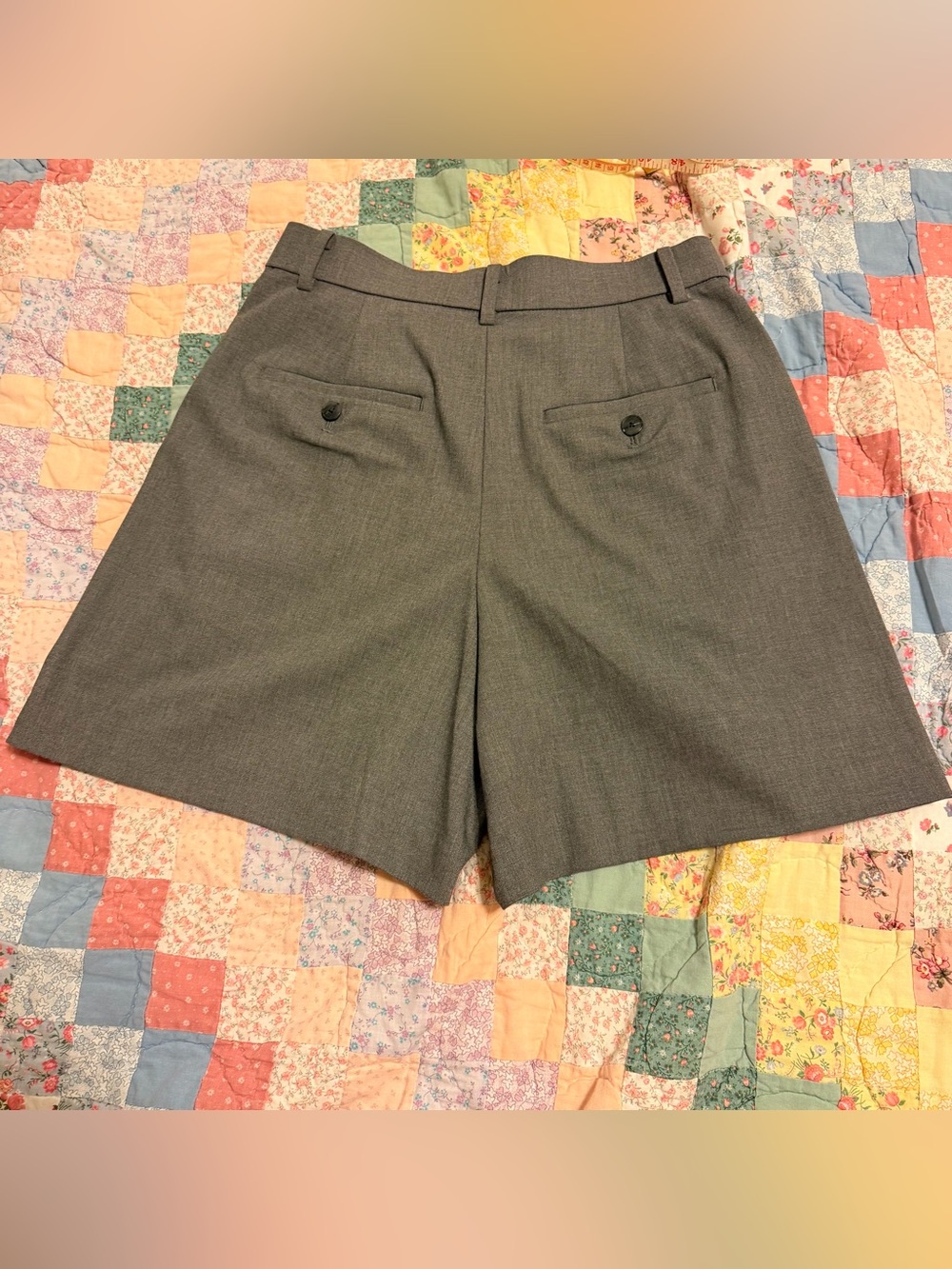 Uniqlo Gray Women's Pleated Shorts